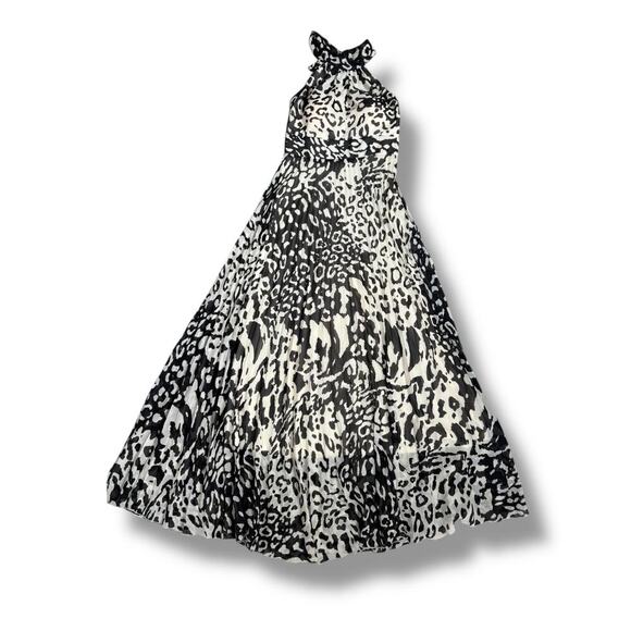 INTERNATIONAL CONCEPTS DRESSES sz 4
White black - Picture 1 of 11